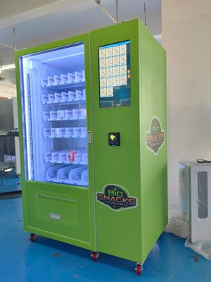 Massimizza l'efficienza degli acquisti con la nostra vending machine e il nostro sistema di monitoraggio delle scorte in tempo reale