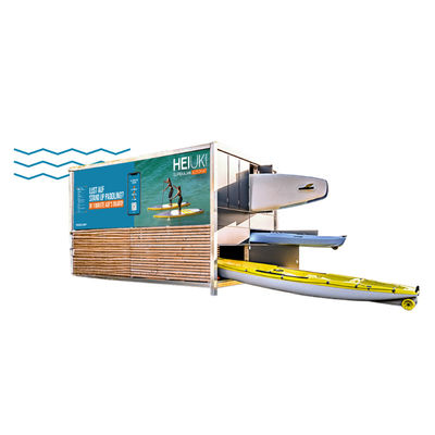 Distributore automatico di SUP e kayak per noleggio all'aperto