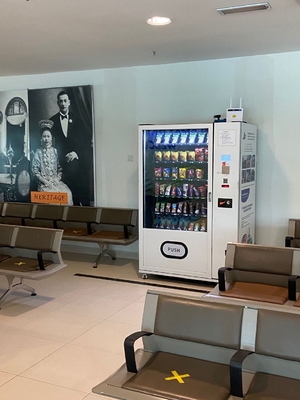 La Malesia automatica astuta a gettoni che vende il distributore automatico della bevanda dello spuntino in E-portafoglio di sostegno di Filippine